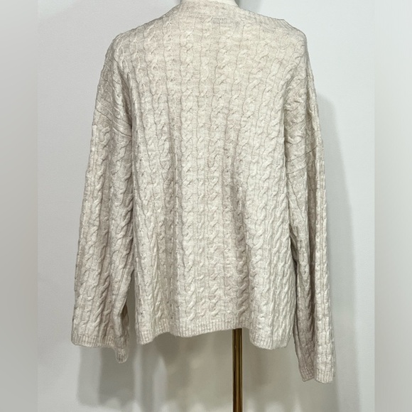 Zara Cream Beige Cable Knit Crewneck Sweater Size Large - Picture 2 of 8